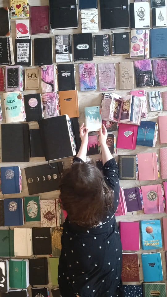 Post 10 by ☽ Lina ☾  she/her on Instagram (video)
