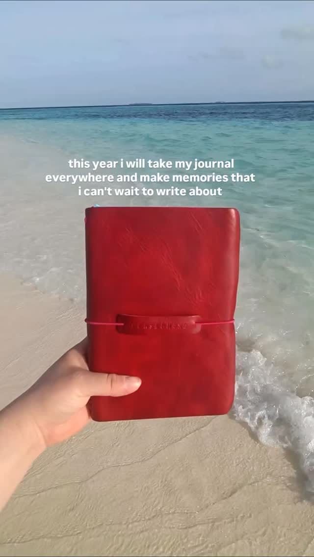 Post 2 by ☽ Lina ☾  she/her on Instagram (video)