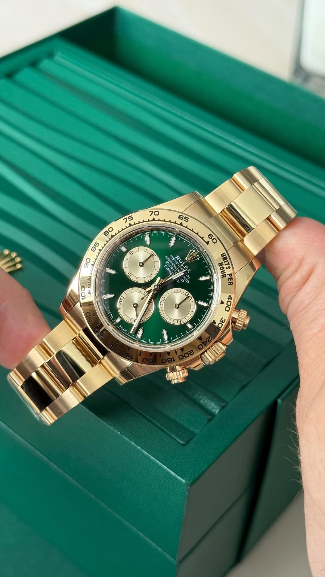 Post 5 by WatchAuren | Luxury Watches Toronto on Instagram (video)
