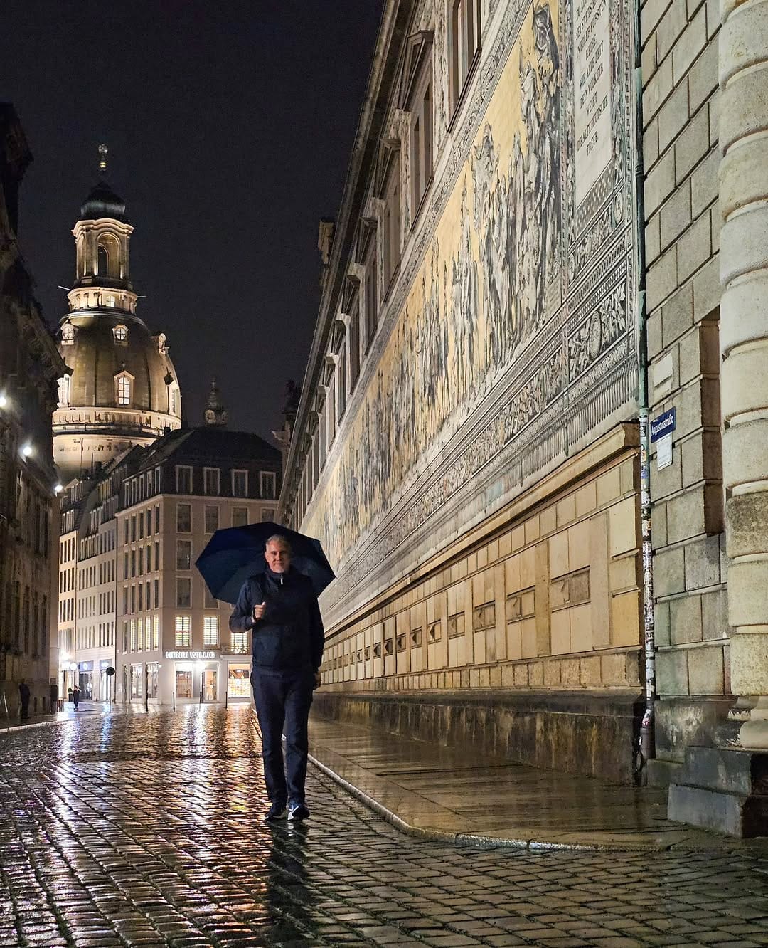 Post 1 by Andy 🌍 on Instagram (carousel)