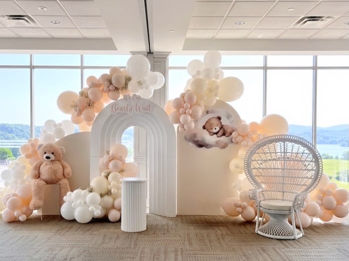 Post 4 by Alex Jiménez | Balloon Artist | GTA on Instagram (carousel)
