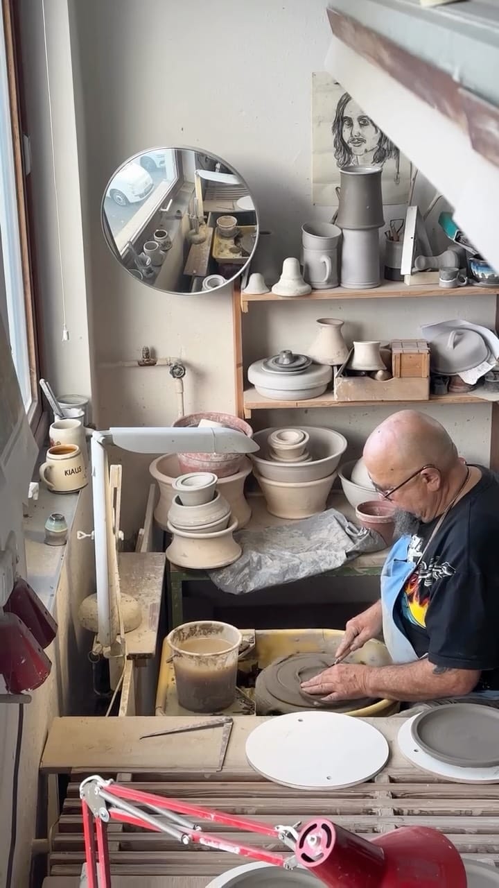 Post 7 by Fil Ceramics on Instagram (video)