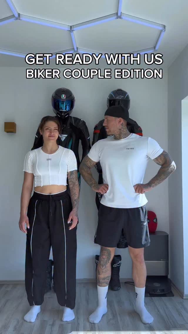Post 1 by SUITBASE® Die Original Motorrad-Garderobe on Instagram (video)