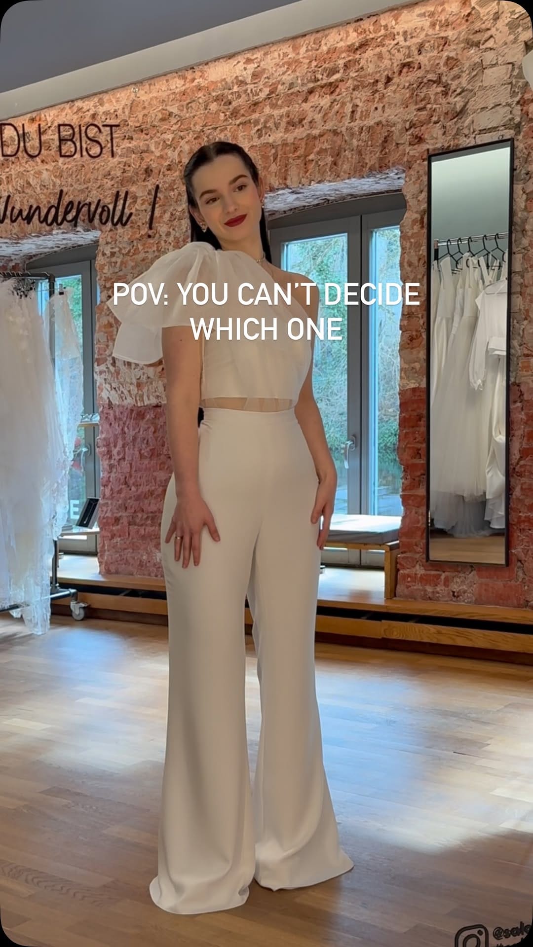 Post 8 by Salon | Bridal&Evening Wear 👰🏻 on Instagram (video)
