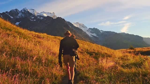 Post 6 by Felix Kiss | Landscape & Travel / Hiking on Instagram (video)
