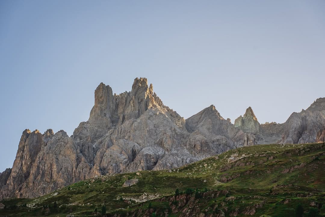 Post 2 by Felix Kiss | Landscape & Travel / Hiking on Instagram (carousel)