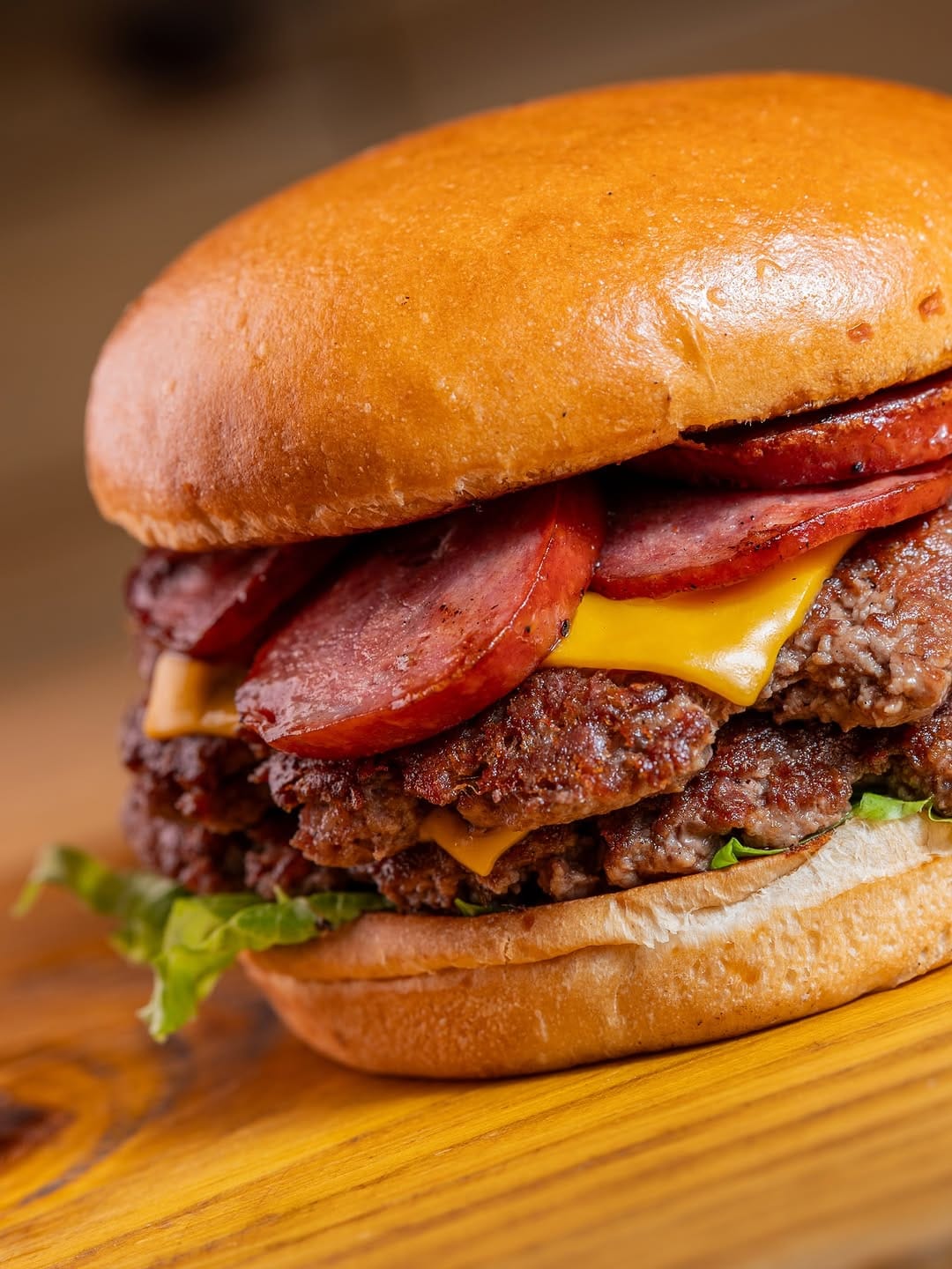 Post 5 by Estilo Burguer on Instagram (image)
