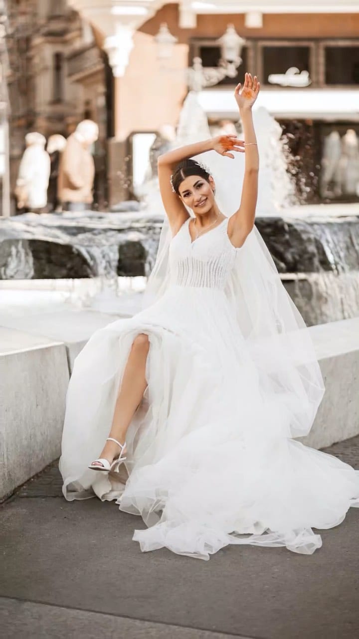Post 10 by Sinem Taşlı | Wedding Photographer on Instagram (video)