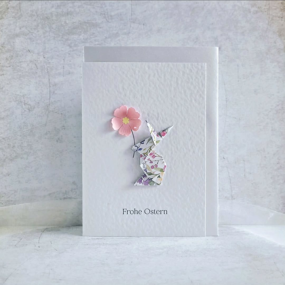 Post 1 by T4 Paper Art by Tam Tran on Instagram (image)