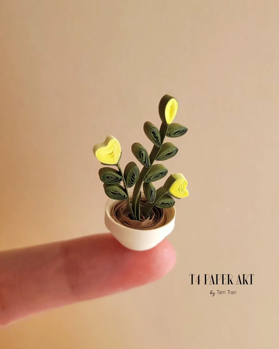 Post 7 by T4 Paper Art by Tam Tran on Instagram (image)