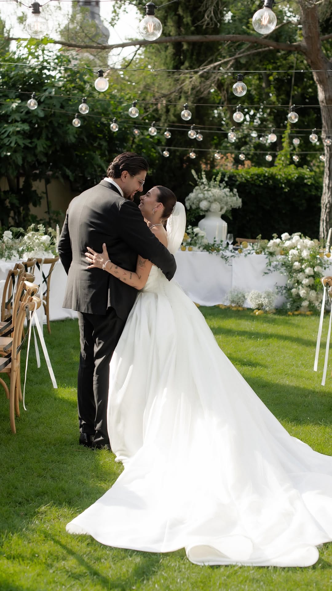 Post 8 by WEDDING PHOTO & FILM • DESTINATIONS on Instagram (video)