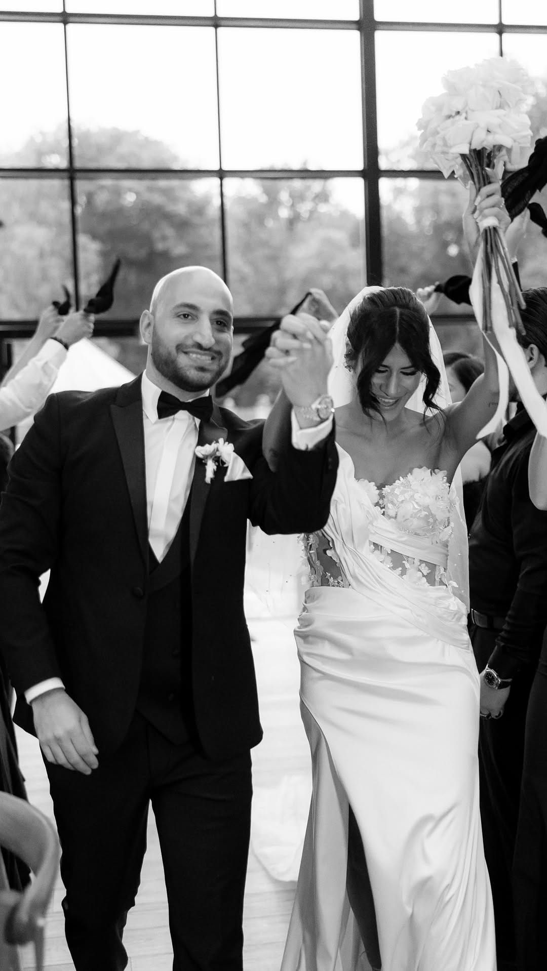 Post 9 by WEDDING PHOTO & FILM • DESTINATIONS on Instagram (video)