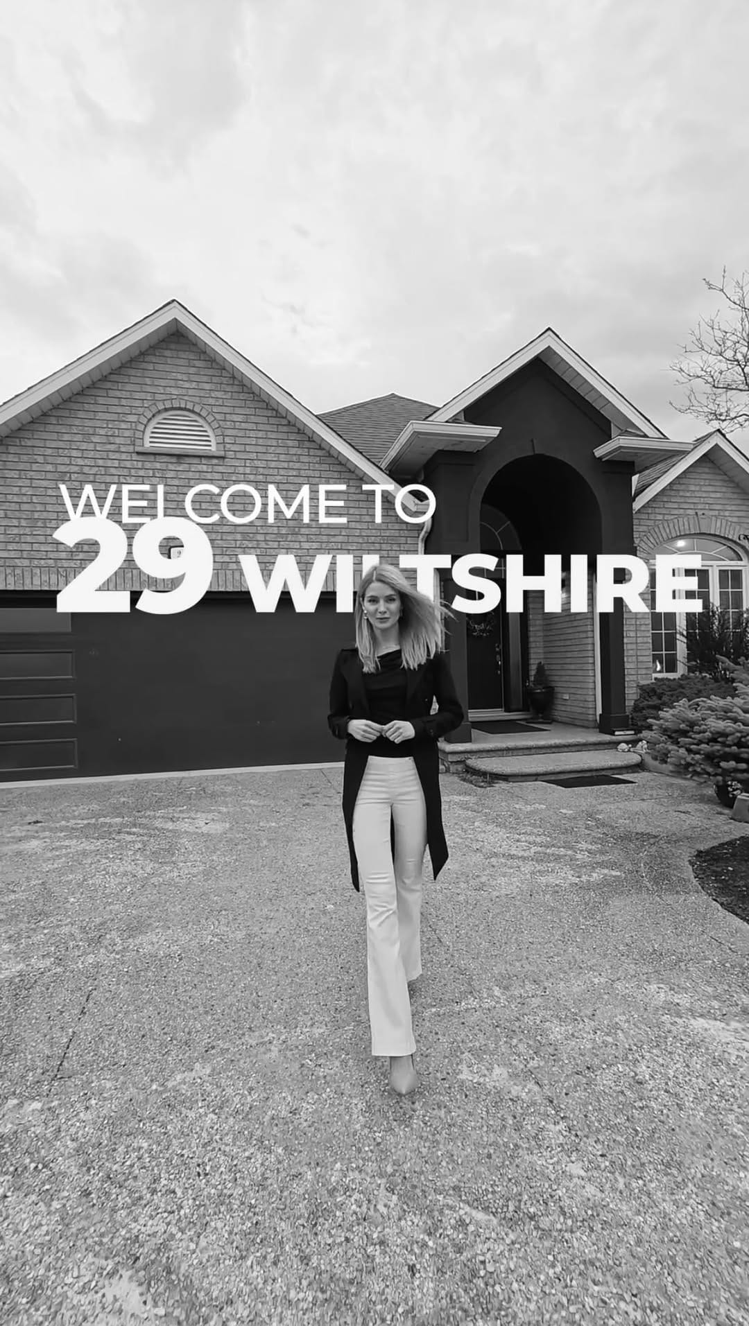 Post 6 by Sarah Kiani on Instagram (video)