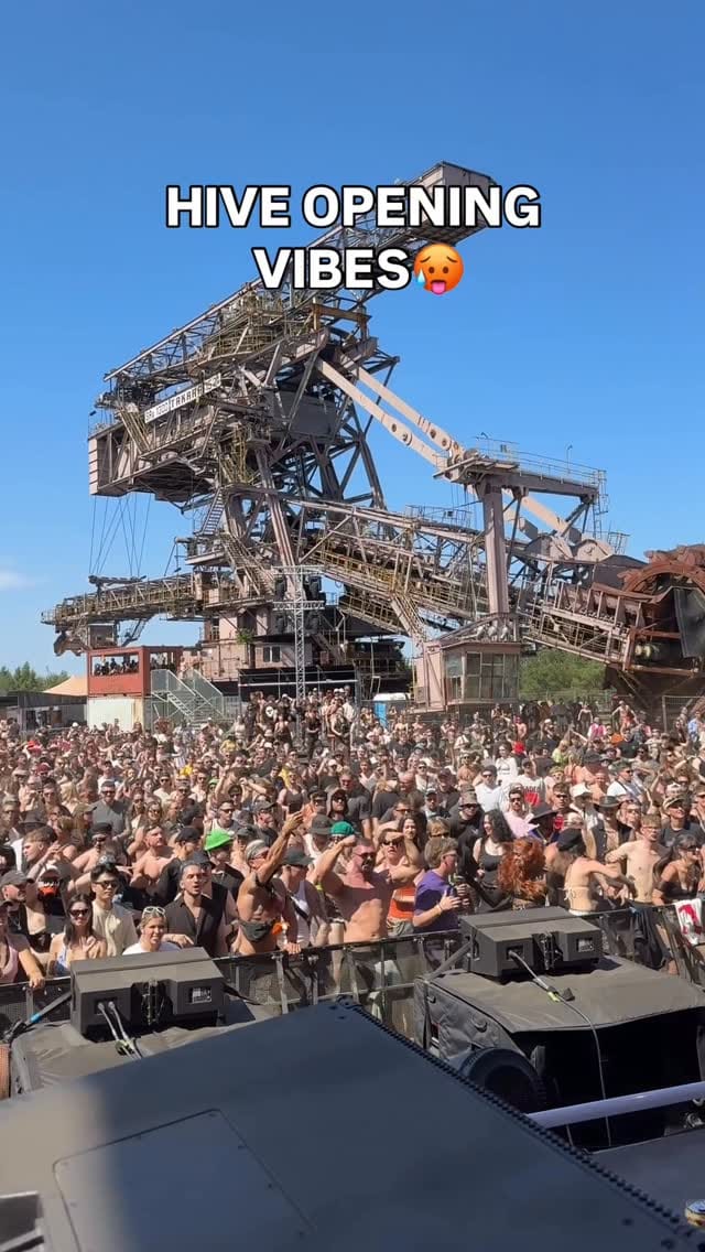 Post 4 by Filmmaker | Photographer on Instagram (video)