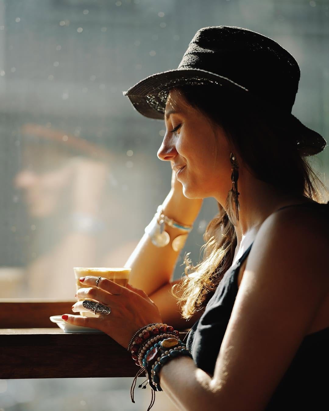 Post 3 by Kira Hollmann on Instagram (image)