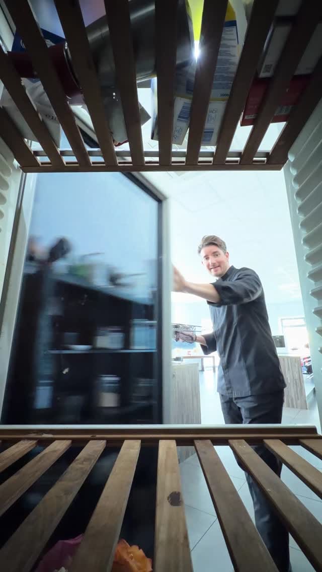 Post 1 by Sven Strenger kocht on Instagram (video)