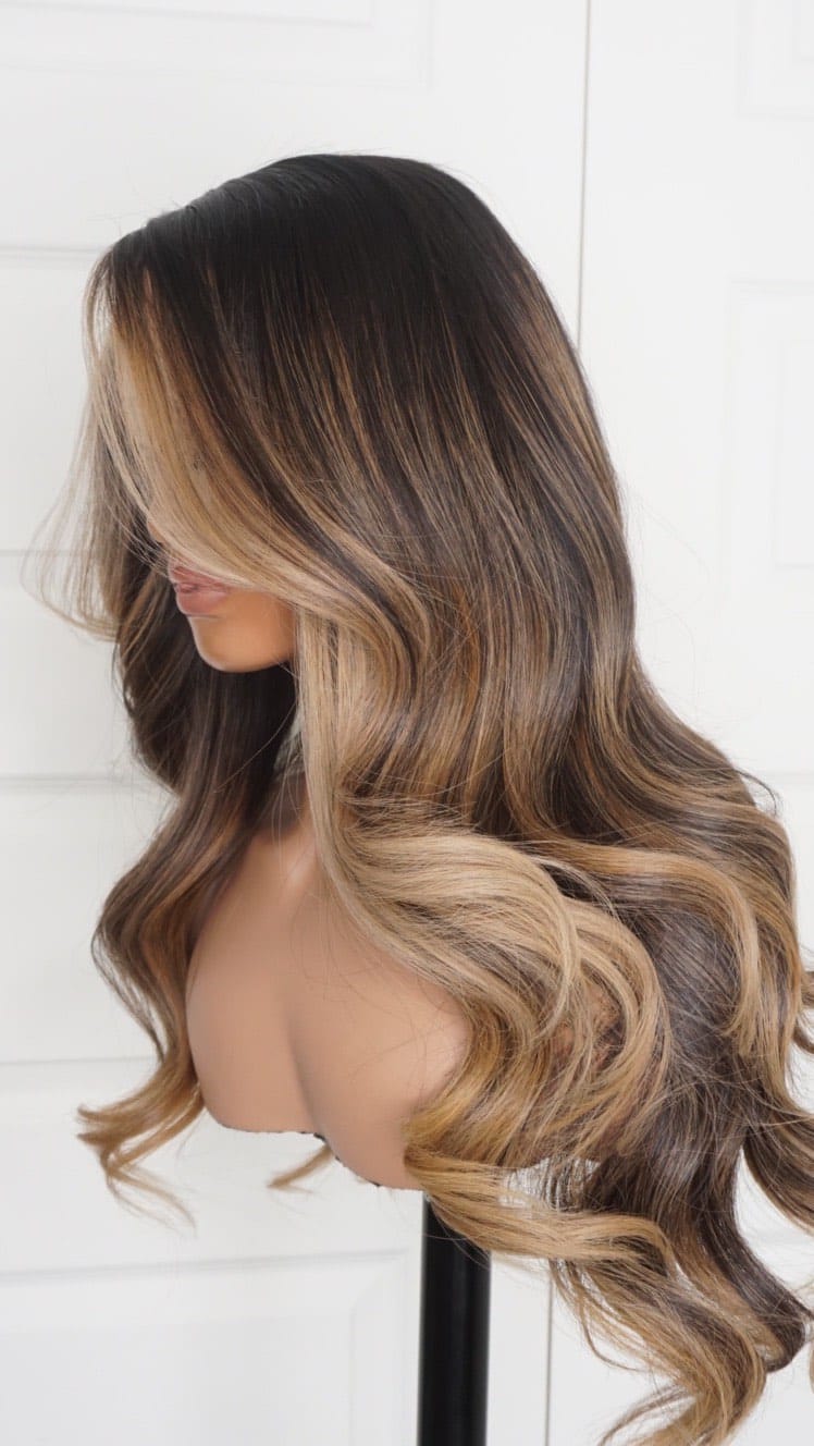 Post 9 by Exclusive Custom Made wigs • Extensions • Wig Colorist on Instagram (video)