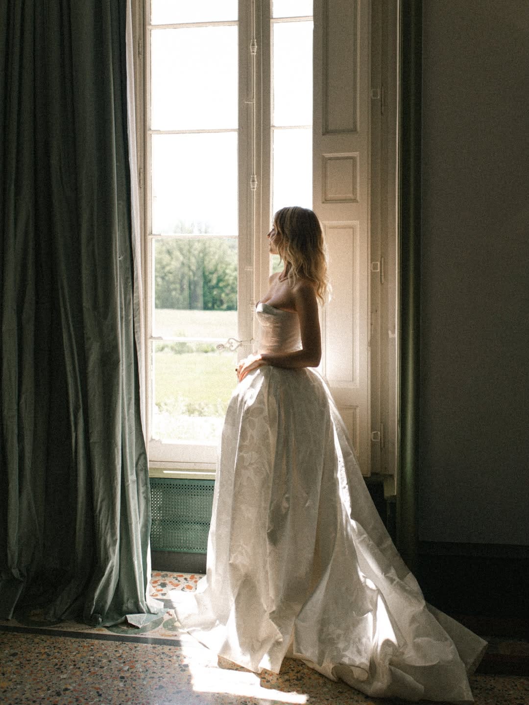 Post 3 by Fabienne | Wedding photographer Italy Lake Garda Mallorca on Instagram (carousel)
