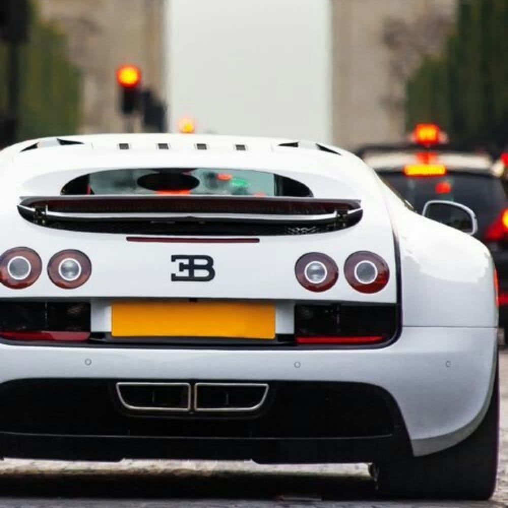 Post 2 by Geoffrey on Instagram (image)