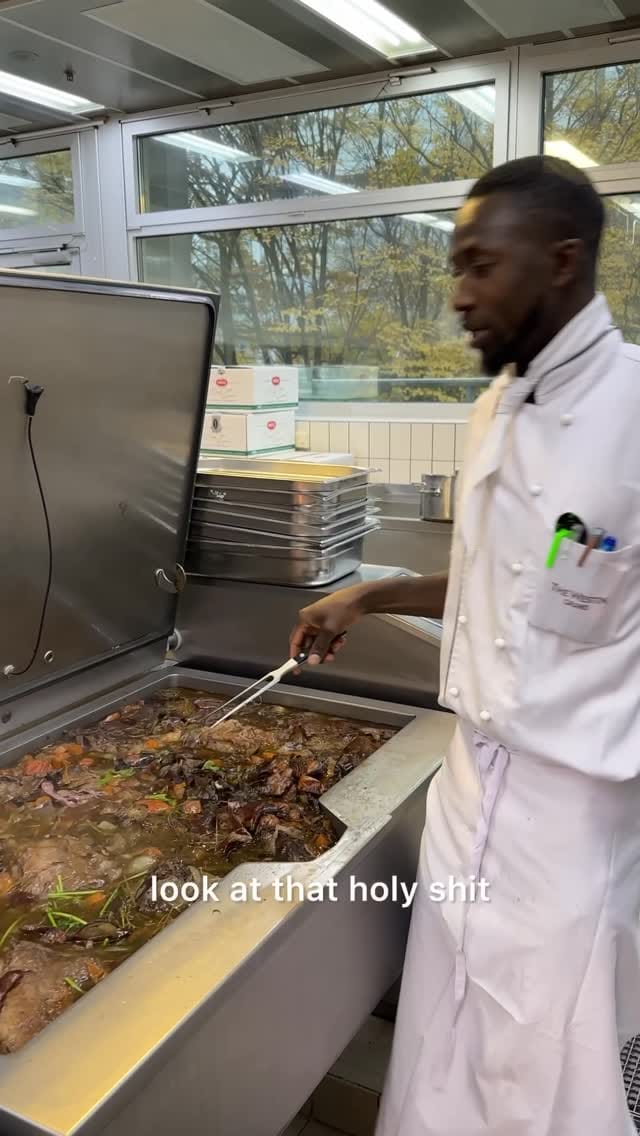 Post 9 by The black Chef “Coach”| private account:  moreno_saho on Instagram (video)