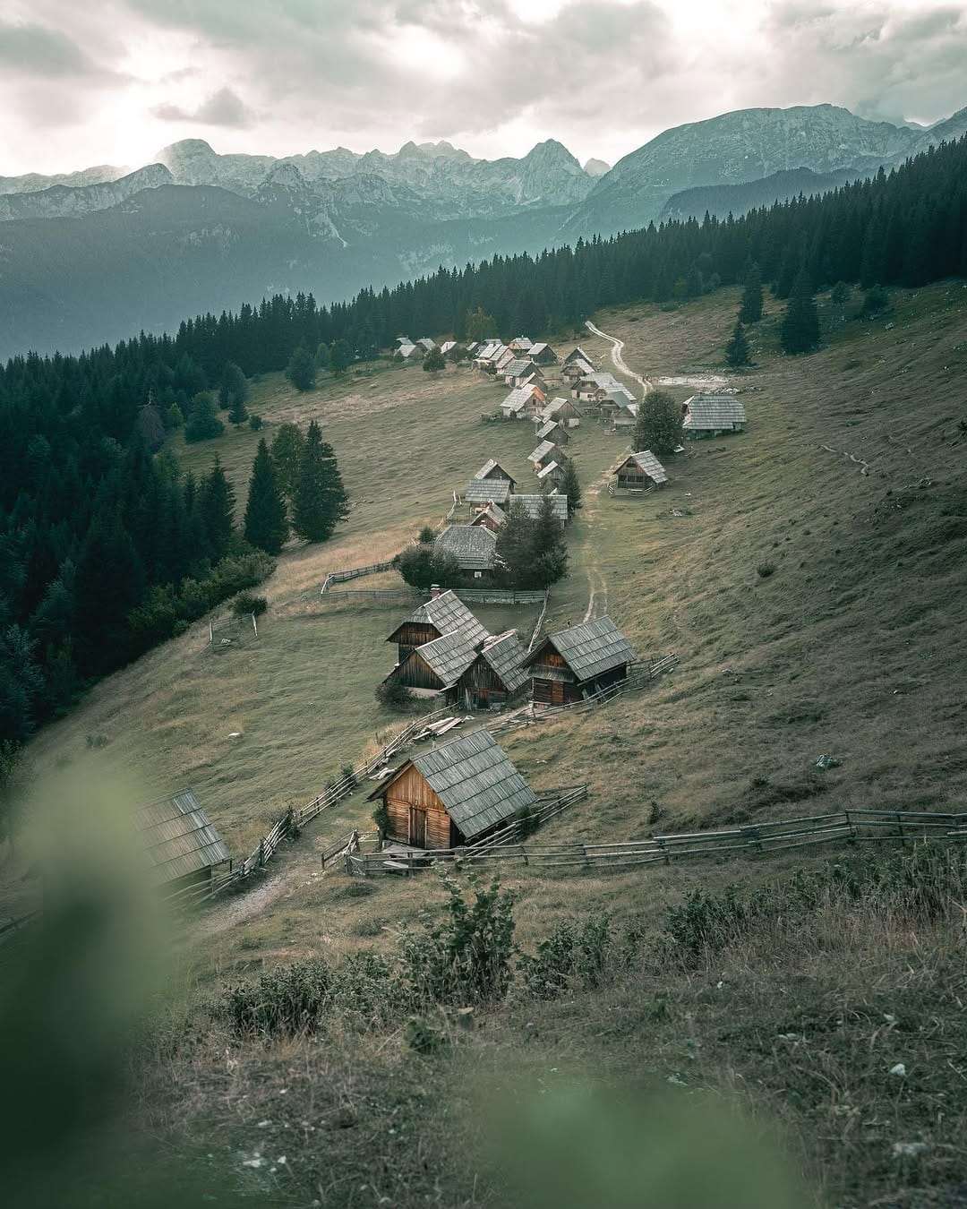 Post 6 by Alex on Instagram (image)