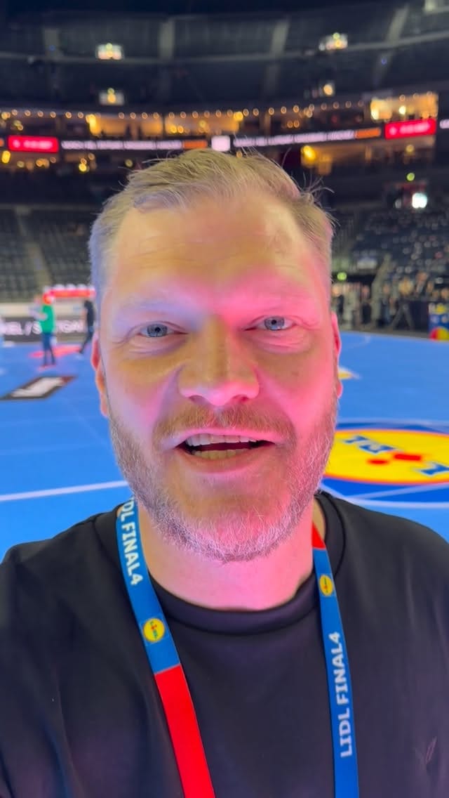 Post 5 by Johannes Bitter on Instagram (video)