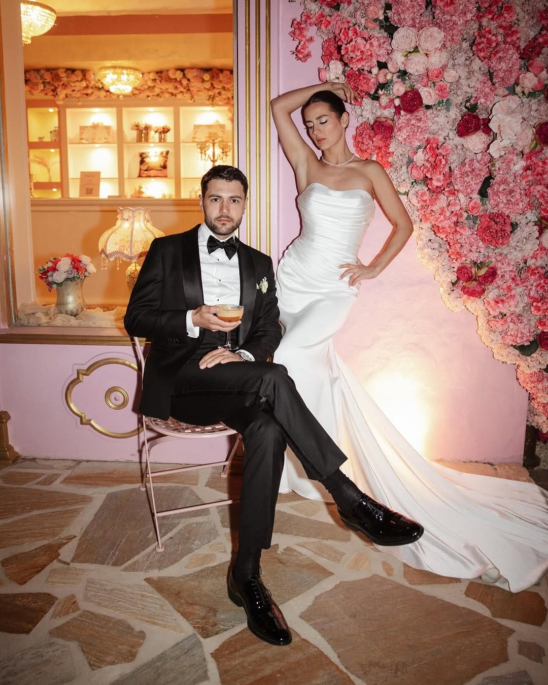 Post 3 by Matthias & Franzi | Wedding Photographer | Foto & Video on Instagram (carousel)