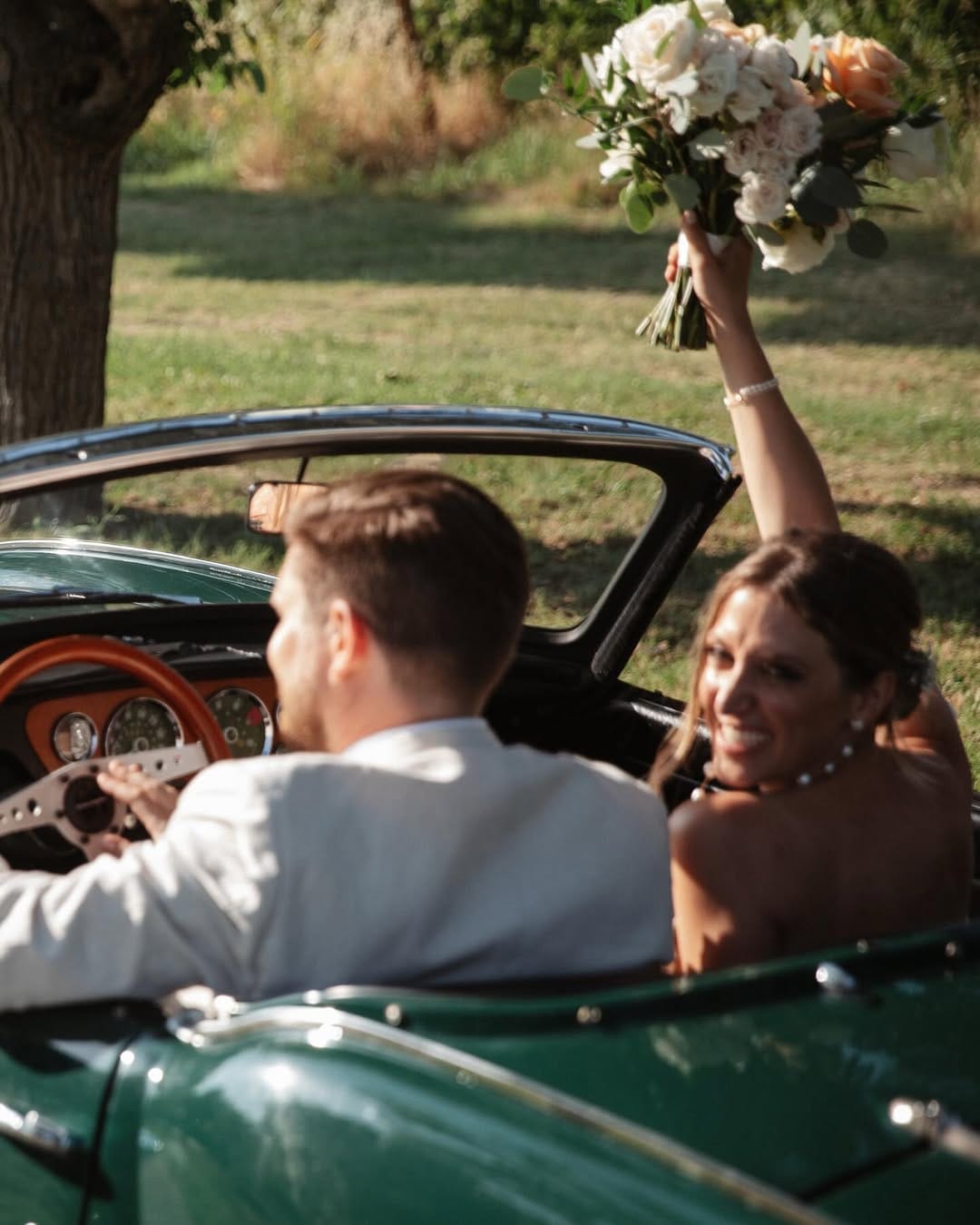 Post 5 by Matthias & Franzi | Wedding Photographer | Foto & Video on Instagram (carousel)