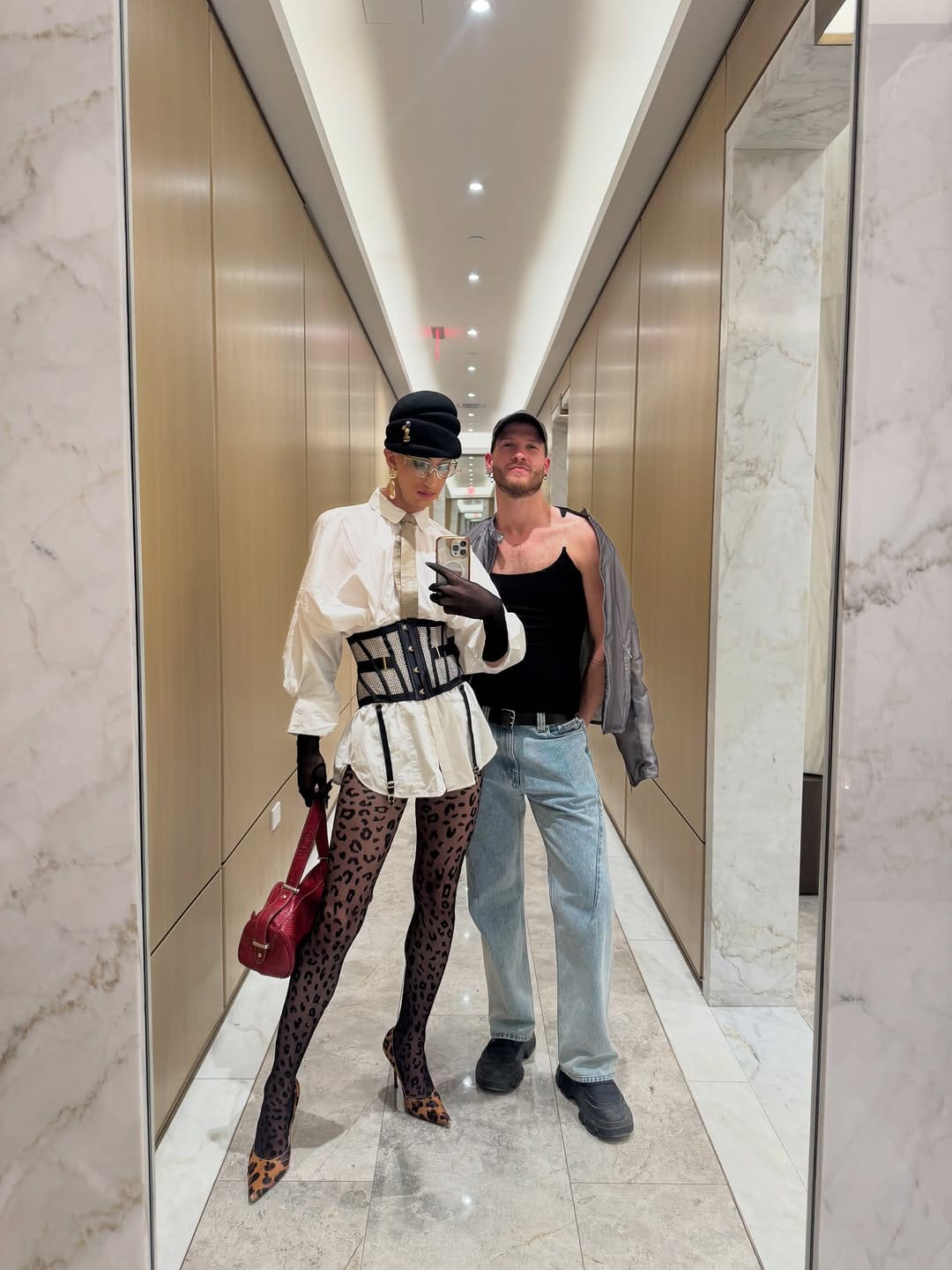 Post 2 by EVORA BADEN on Instagram (carousel)