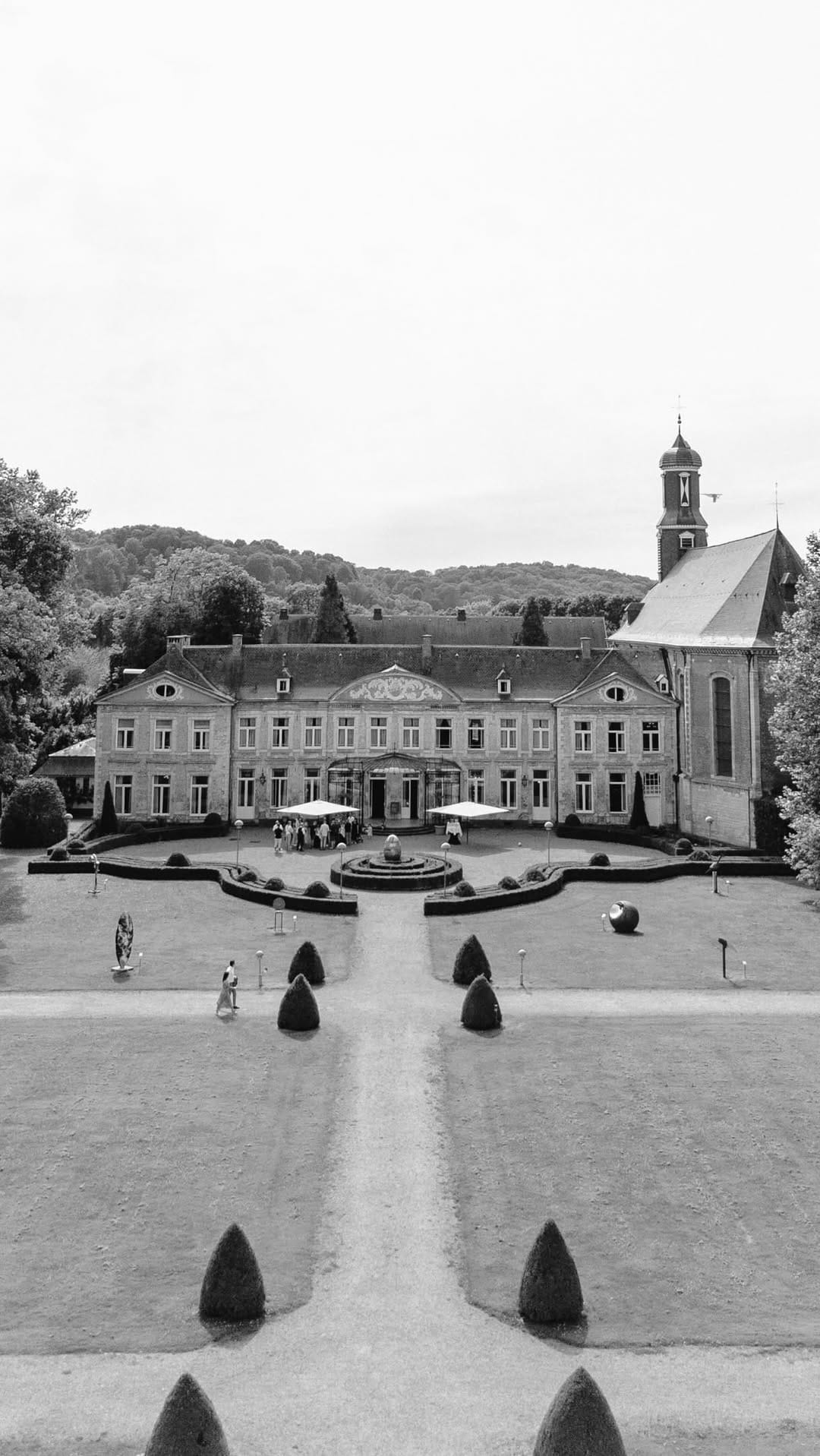 Post 1 by ELENA PETERS wedding photographer düsseldorf mallorca portugal on Instagram (video)