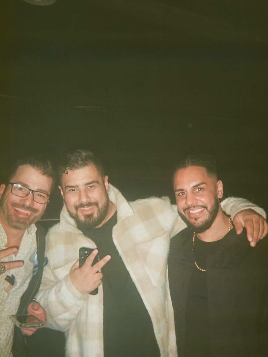 Post 4 by M O M O on Instagram (image)
