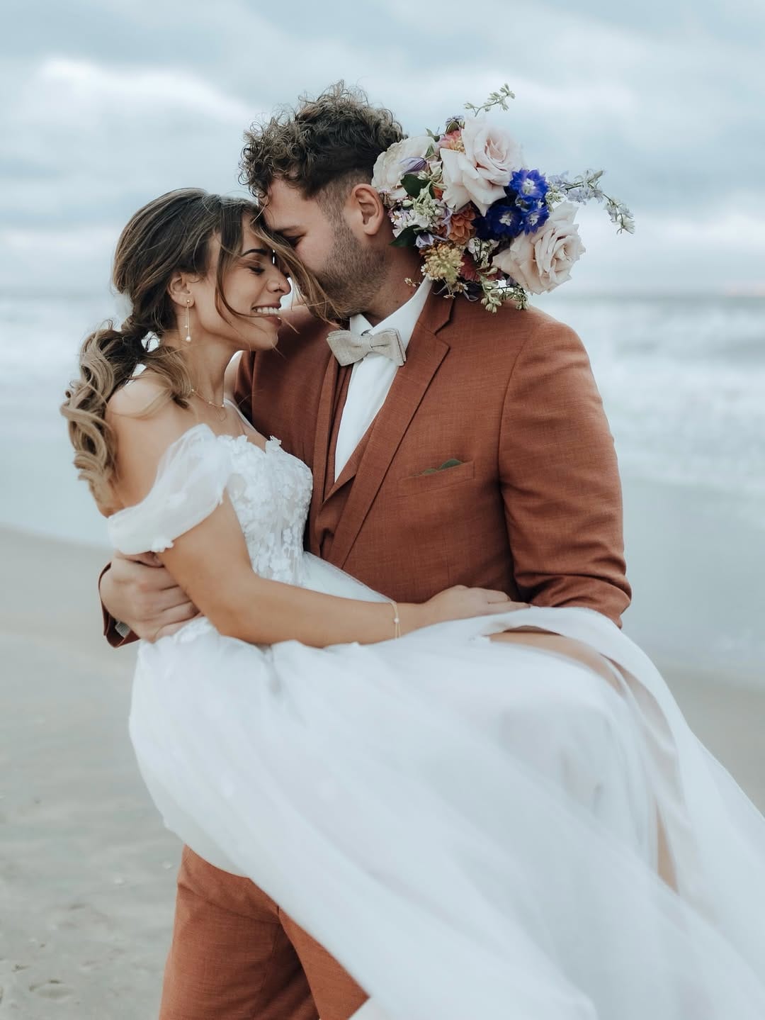 Post 7 by Simone | Hochzeitsfotografin on Instagram (carousel)