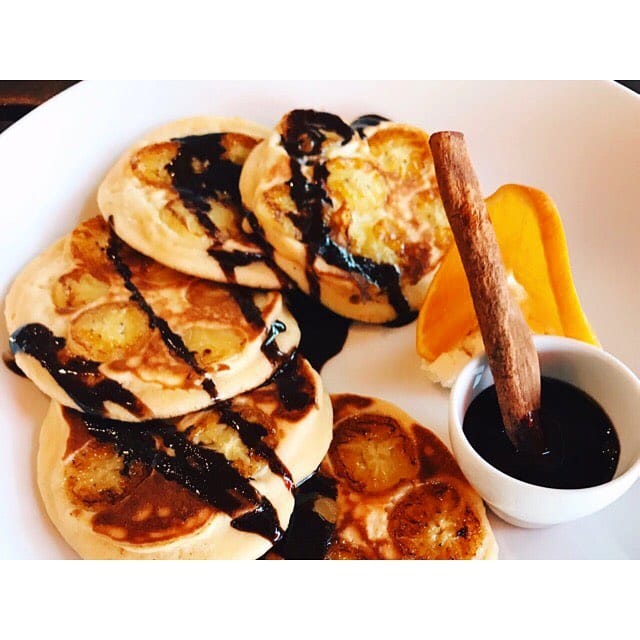 Post 2 by Jessica & Stefan on Instagram (image)