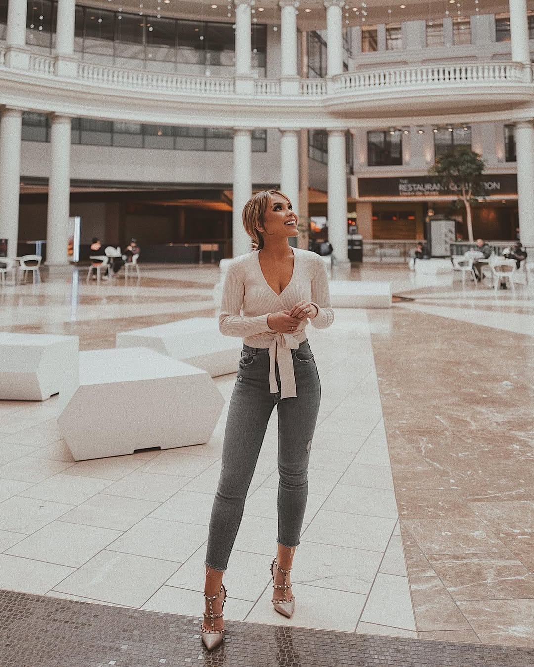 Post 9 by LYN INESSE N. on Instagram (image)