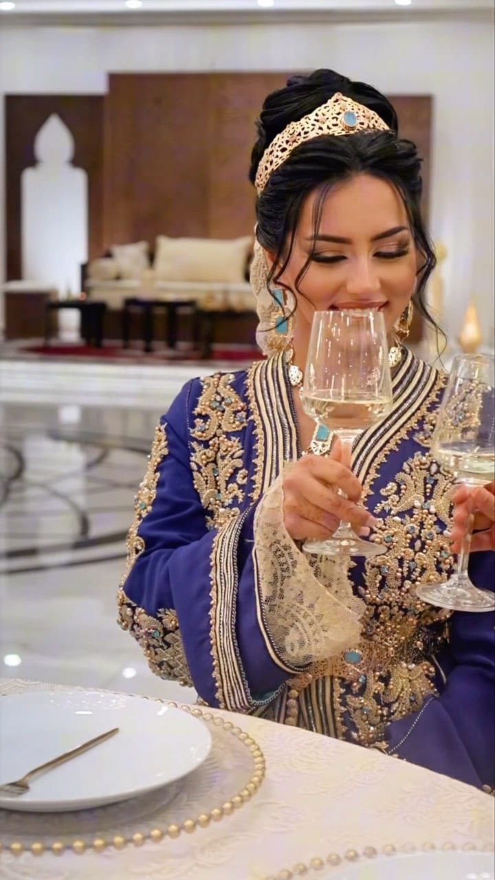 Post 9 by 𝐍𝐀𝐃𝐈𝐀 𝐞𝐯𝐞𝐧𝐭𝐝𝐞𝐜𝐨𝐫𝐚𝐭𝐢𝐨𝐧 on Instagram (video)