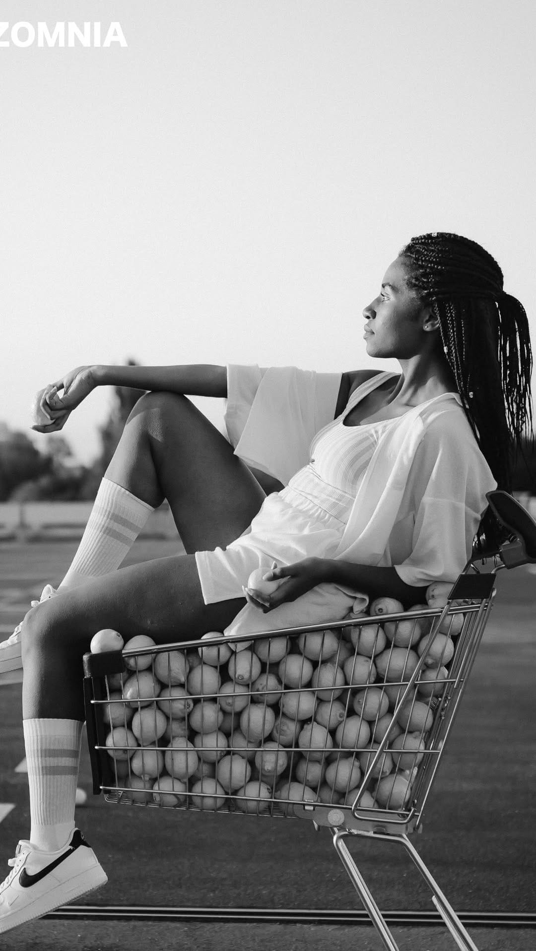 Post 3 by Julia Liebisch on Instagram (video)