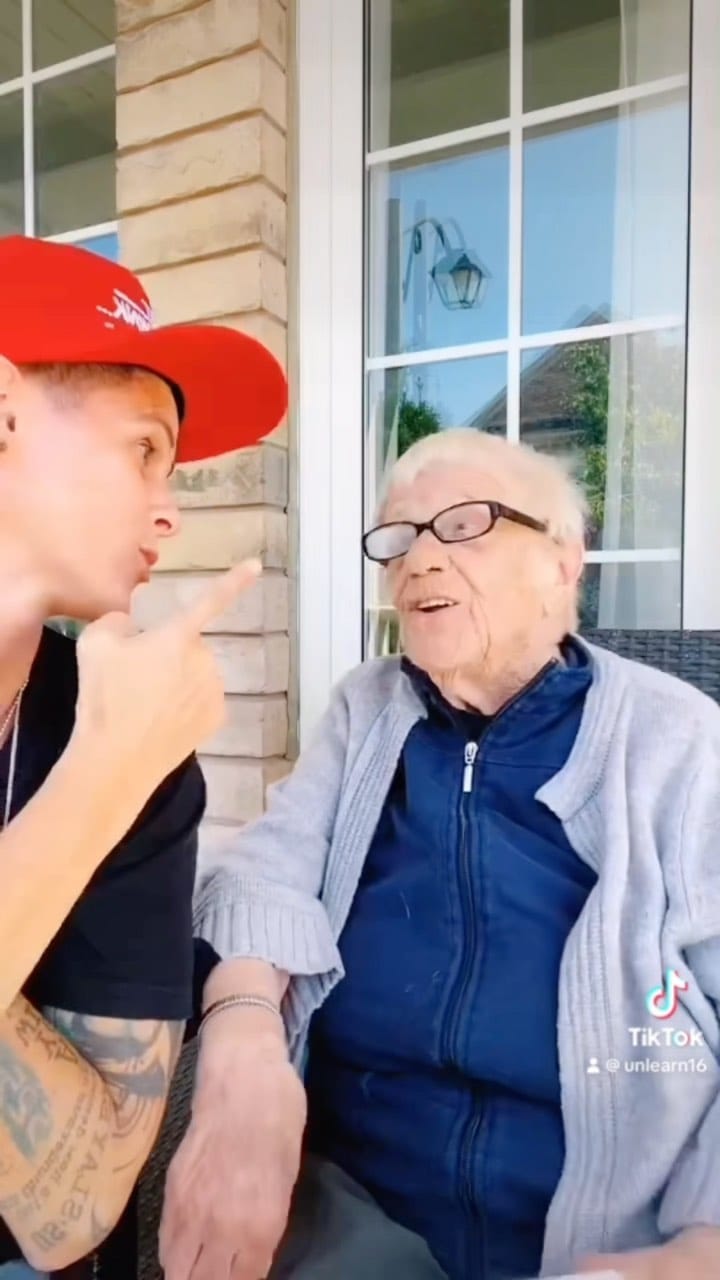 Post 8 by Joanna Johnson on Instagram (video)