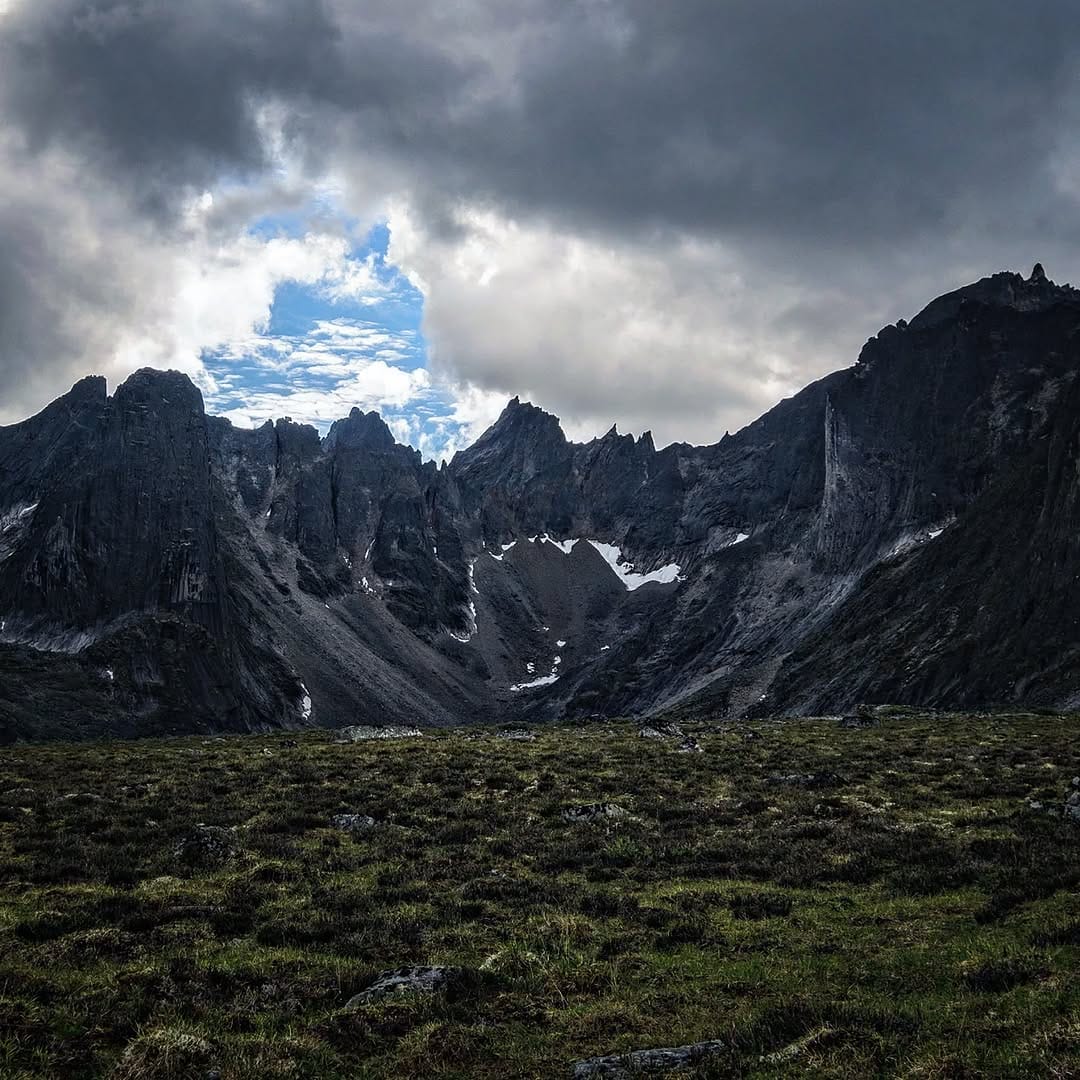 Post 6 by Dan Duerden on Instagram (image)