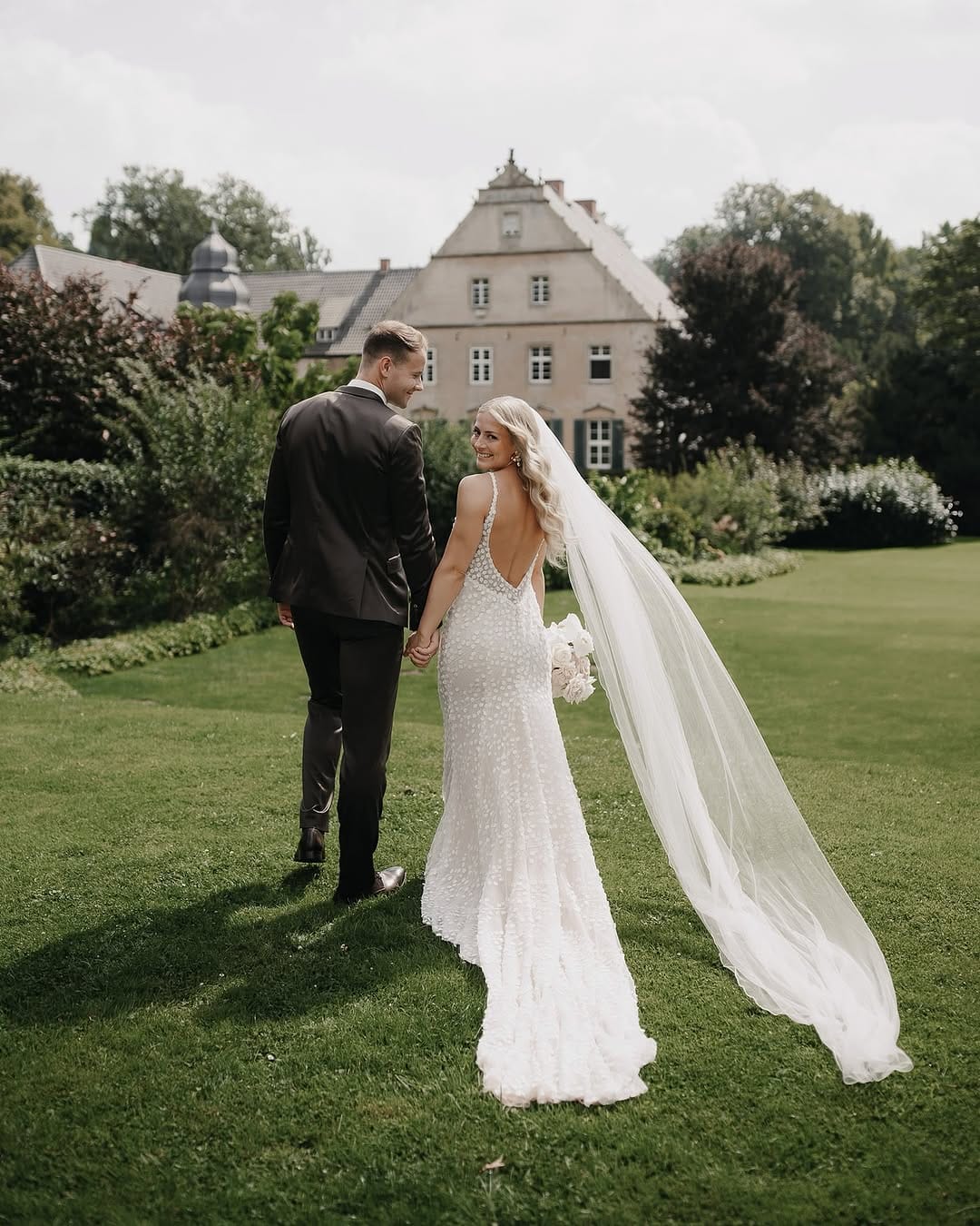 Post 1 by Wedding Photography & Film Duo on Instagram (carousel)