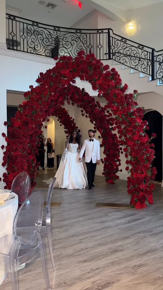 Post 3 by Dallas + Destination Wedding Content Creators on Instagram (video)