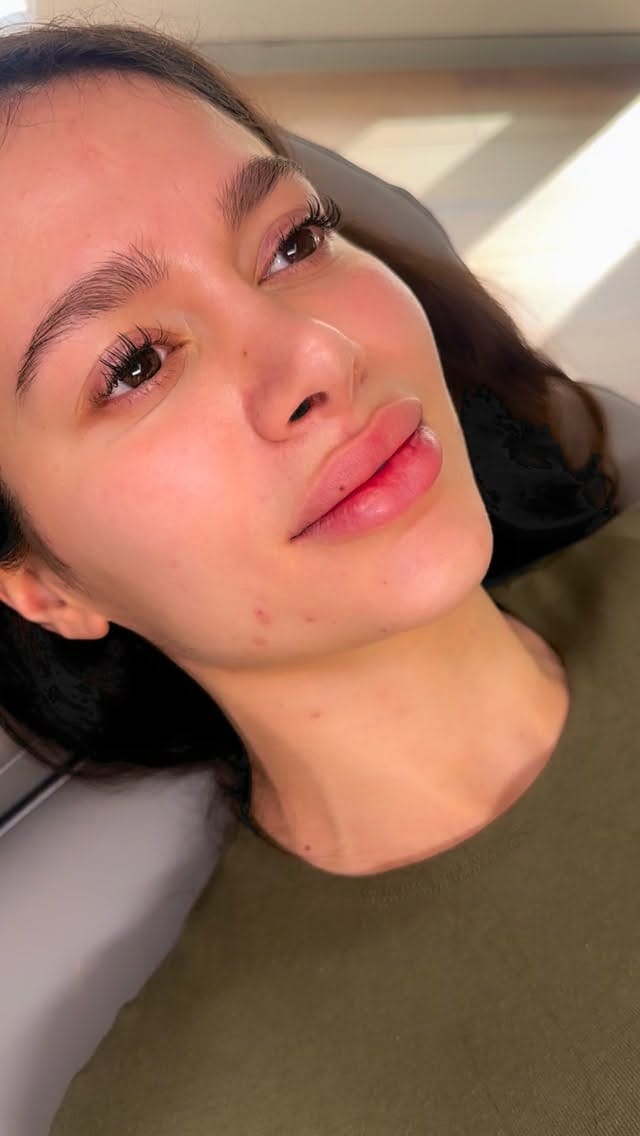 Post 9 by Lips by MM - Maria Marsic on Instagram (video)
