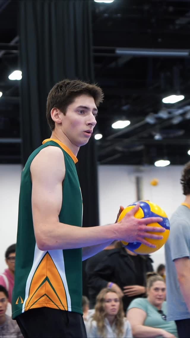 Post 2 by UCalgary Men's Volleyball 🏐 on Instagram (video)