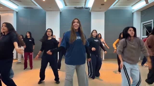 Post 2 by LIT HOUSE🔥🏠 on Instagram (video)