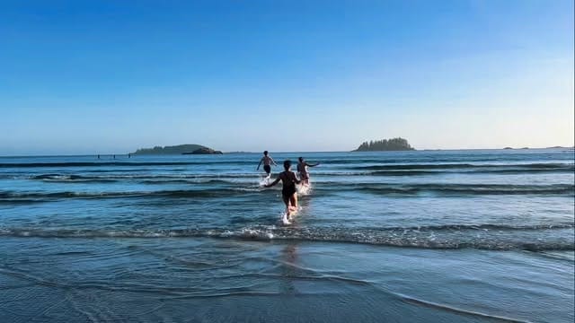 Post 1 by EF Vancouver on Instagram (video)