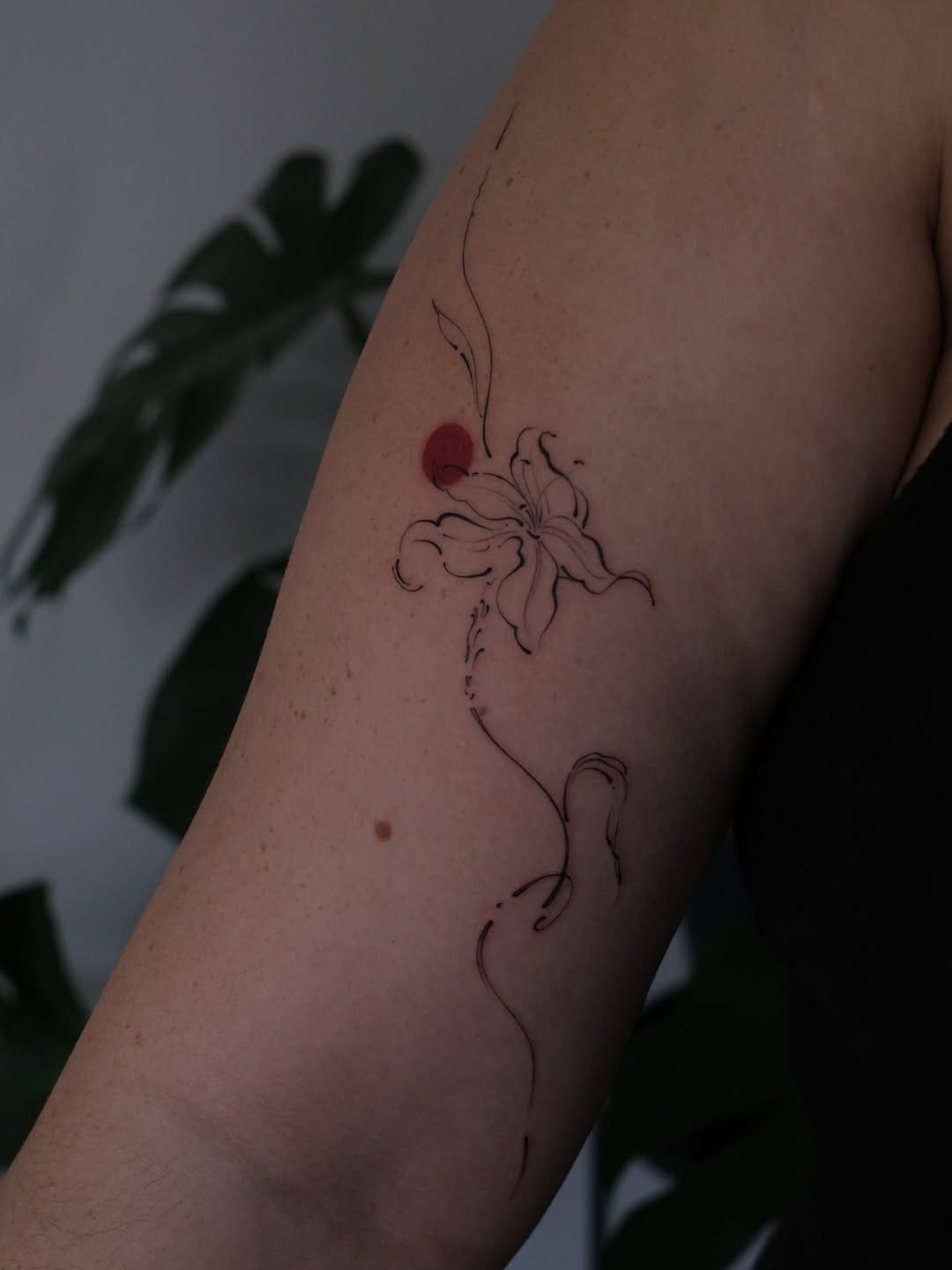 Post 8 by Lera Goji | Tattoo Leipzig on Instagram (image)