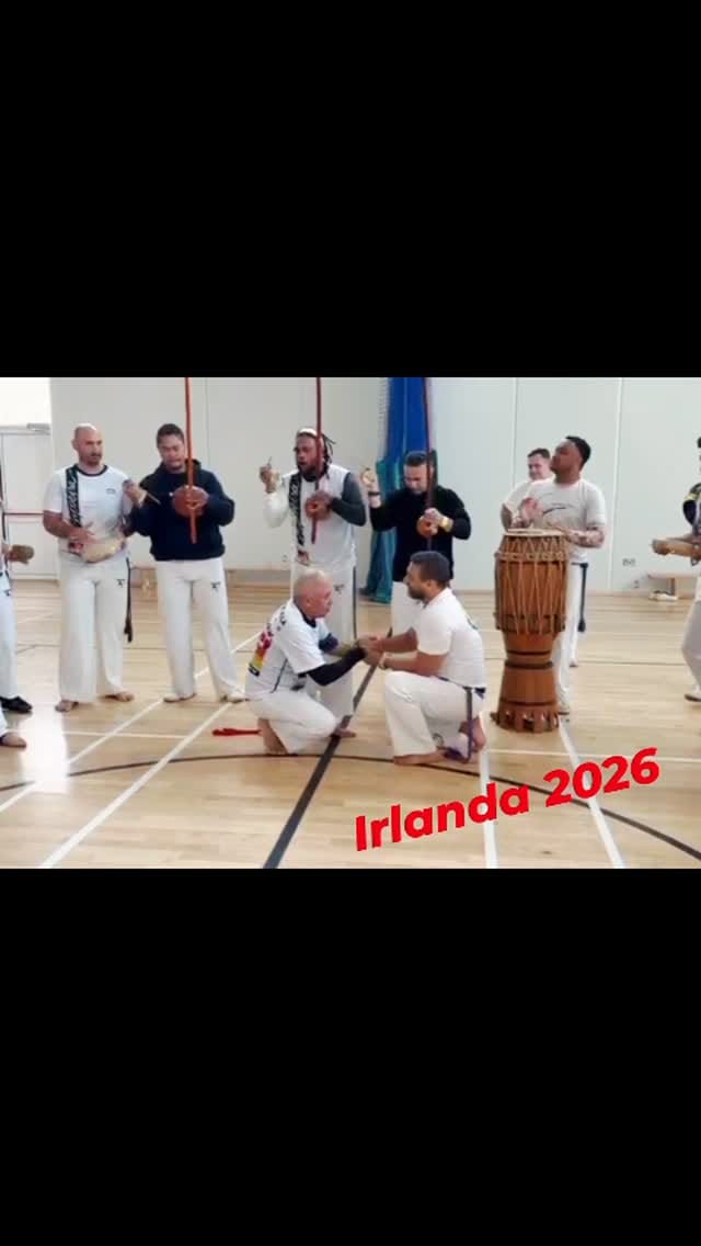 Post 2 by Tartaruga Axe Capoeira on Instagram (video)