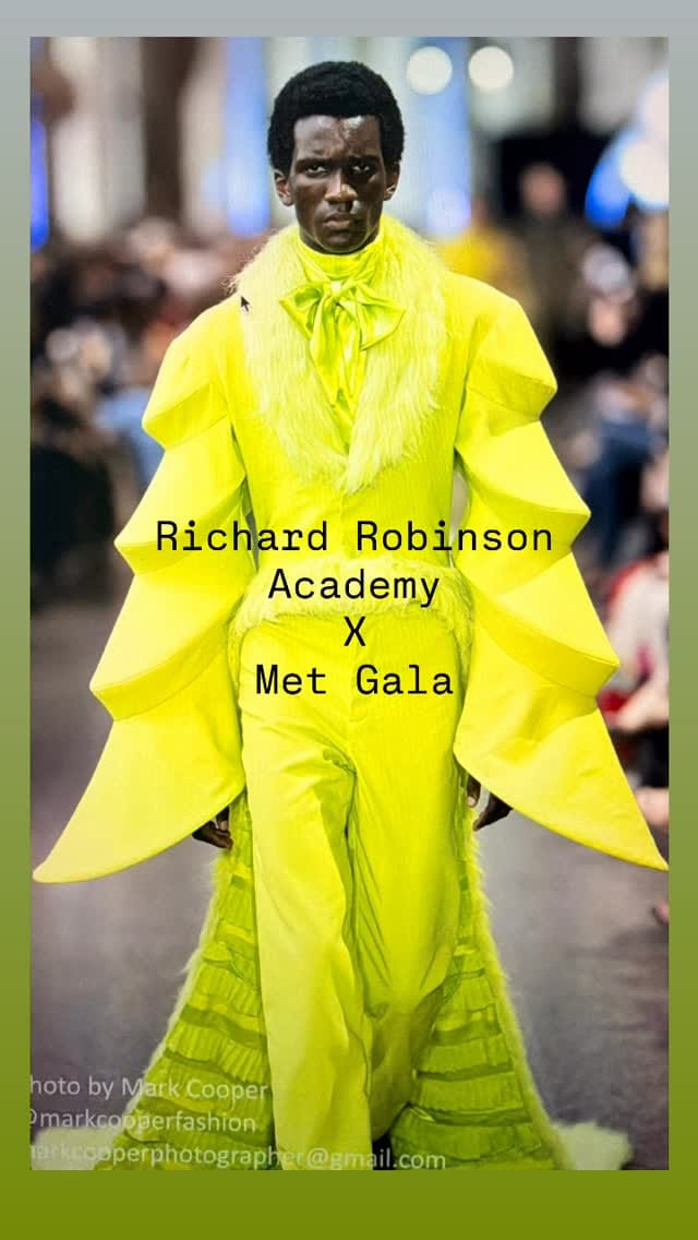 Post 5 by Richard Robinson Fashion Design Academy on Instagram (video)