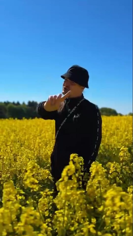 Post 1 by Vlado Vady on Instagram (video)