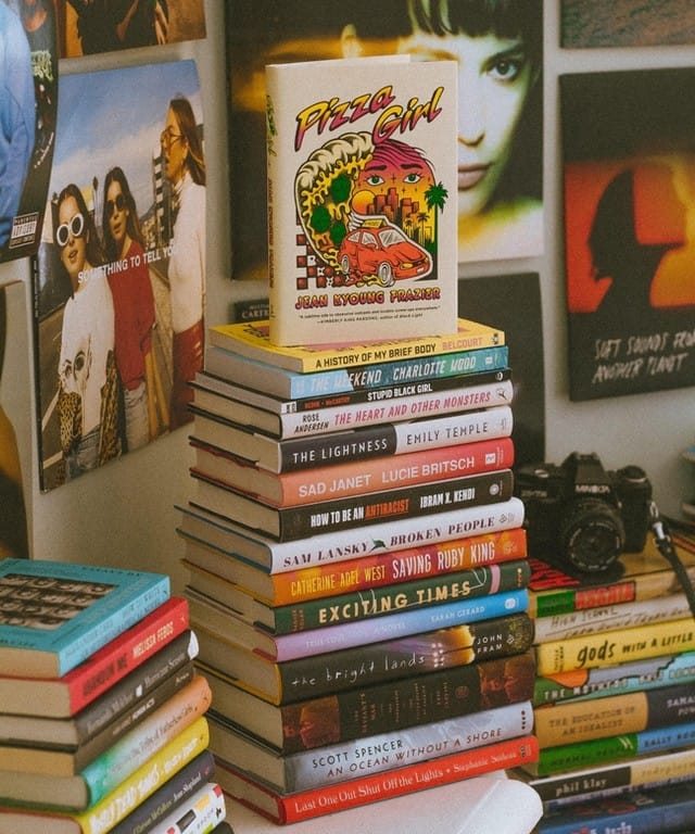 Post 9 by The Reading Rush on Instagram (image)