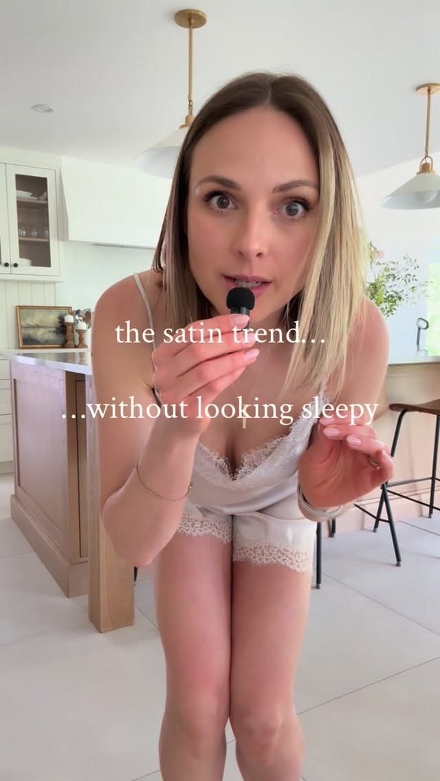 Post 8 by Ａｍａｎｄａ on Instagram (video)